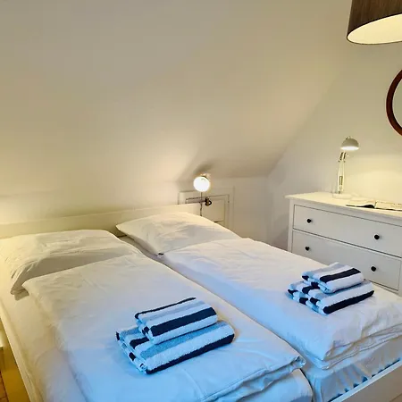 Sylter Seestern Blaue Welle * Morsum (Sylt)